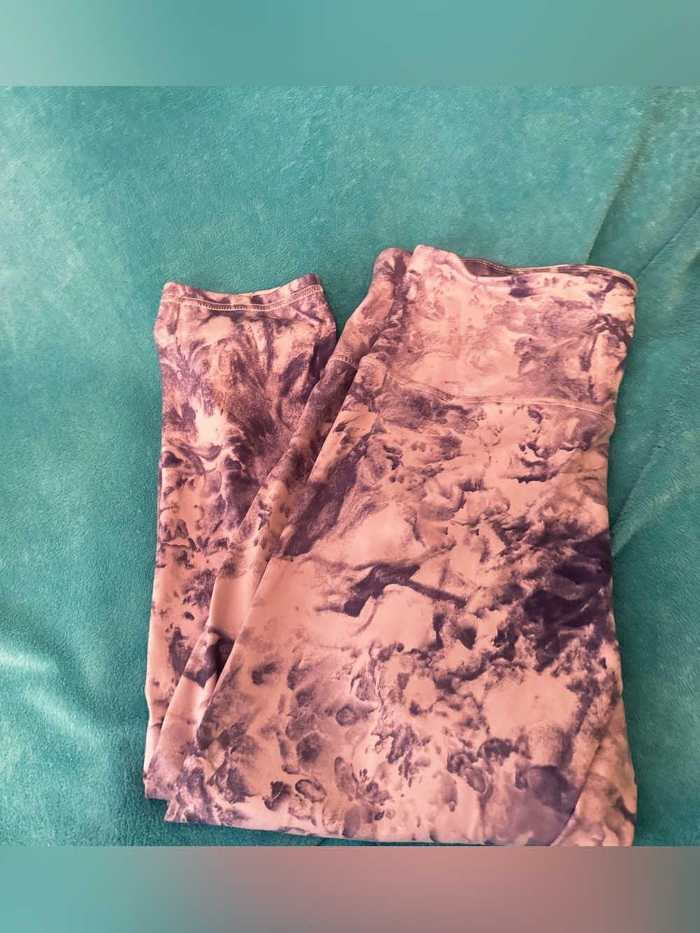 Marble Print Leggings in Lavender and Cream